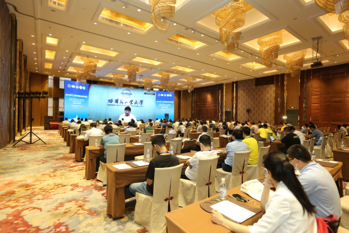 1628266906341270.png 女性自慰
副校长曹喜滨致辞.png